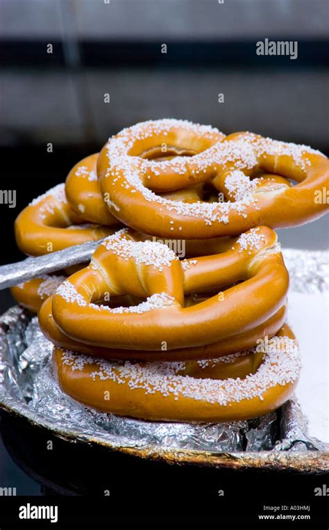 New York City New York Pretzels as street food Stock Photo - Alamy