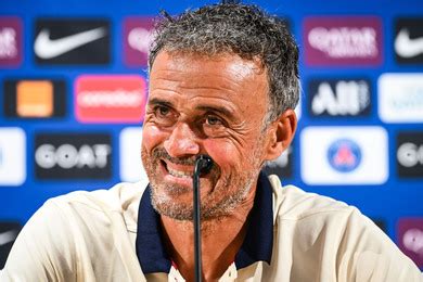 PSG Luis Enrique le coeur léger Football MAXIFOOT