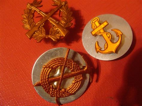 Petit Lots Insignes Militaires Suisses Acheter Sur Ricardo