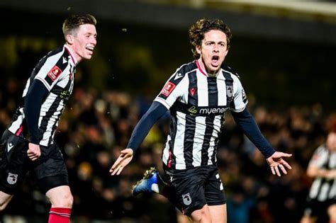 Grimsby Town Fc News Transfer News And Reports