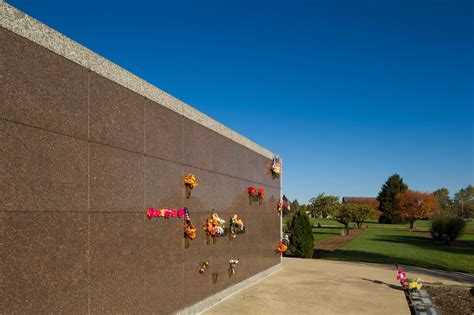 New interactive maps will help visitors explore the graceland cemetery 15