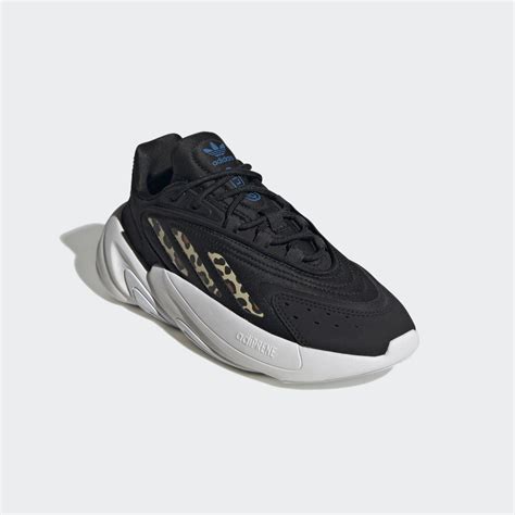 adidas OZELIA Core Black / Cloud White / Blue (GV8961)
