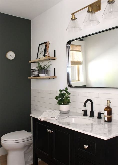 Black Accent Wall Bathroom Ideas