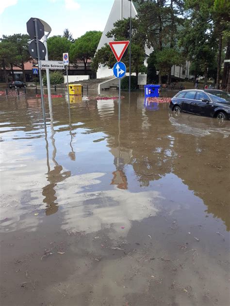 Maltempo Temporali In Friuli Venezia Giulia Ancora Strade Allagate E