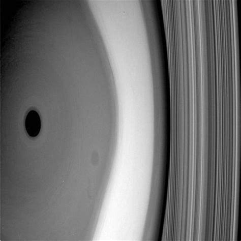 Cassini Dives Through Saturns Rings Sends Stunning Closeups Inforum