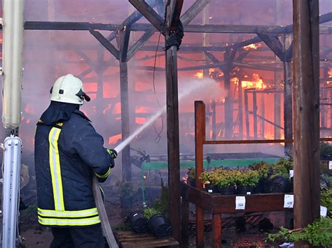 Moskau Und Kiew Gegenseitige Angriffe Mit Mehreren Toten S Dtirol News