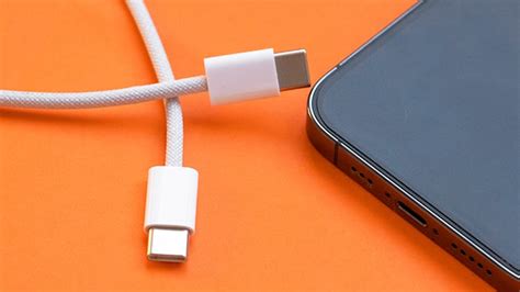 Thunderbolt vs USB-C: What Are the Key Differences | Avast