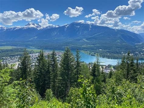 Mount Revelstoke National Park - Wandering Canadians