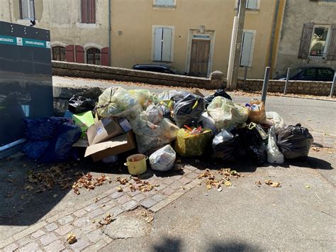 Exaspérée par les dépôts sauvages cette grande ville du Gard fait la