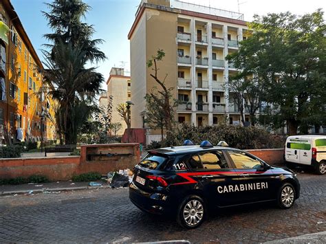 Blitz Antidroga Dei Carabinieri Al Quarticciolo Confinelive