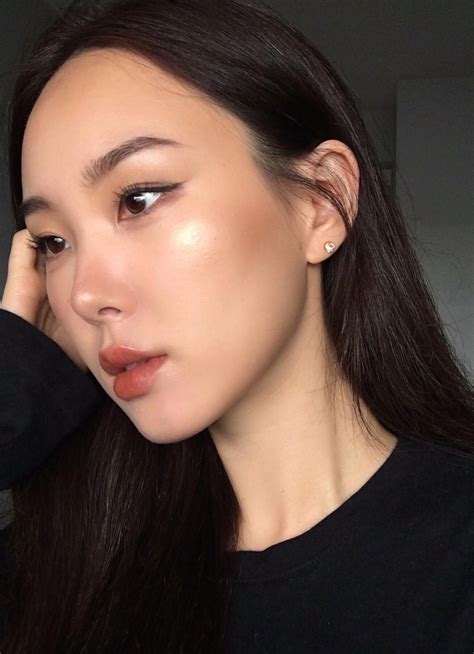 Kbeauty Koreanmakeup Motd Makeup Makeupjunkie Glossier