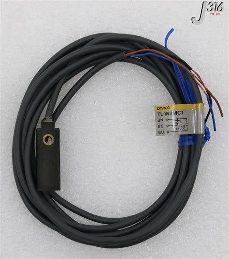 C3107 OMRON PROXIMITY SWITCH SENSOR 24VDC NEW TL W3MC1 J316Gallery