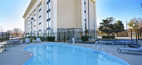 Top 8 Pet-Friendly Hotels In Athens, Georgia - Updated 2024 | Trip101