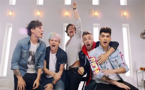 One Direction Goes to Hollywood in New 'Best Song Ever' Music Video ...