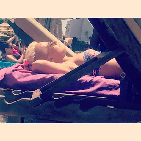 Poli Genova Hot And Sexy Photos The Fappening