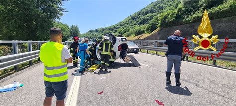 In Auto Contro Un Palo Luca Franzini Muore A Anni