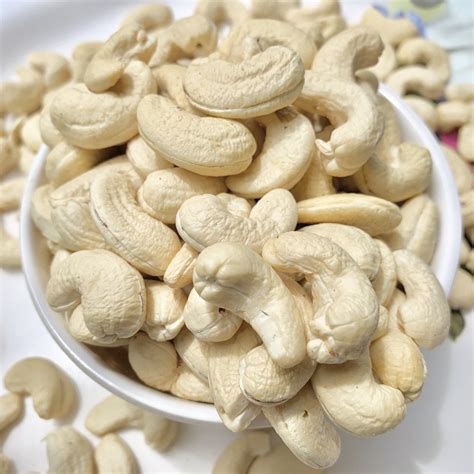 Whole W Cashew Nut Loose At Rs Kg In Bengaluru Id