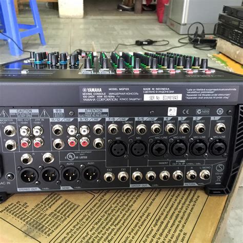 Mixer Yamaha MGP 12X