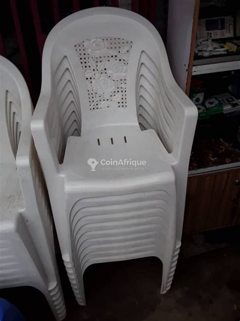 Meubles Chaises Plastique Neufs Et Occasions Au Cameroun Coinafrique