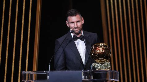 Lionel Messi décroche le Ballon d Or 2023 son huitième sacre