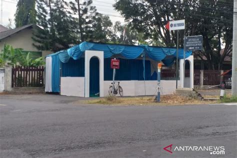 Pemudik Yang Tiba Di Terminal Wates Kulon Progo Masih Landai Antara