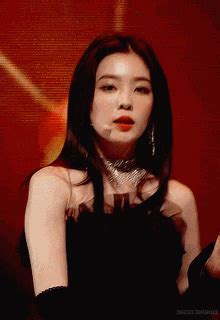 Irene Red Velvet Irene Red Velvet Psycho Discover Share Gifs