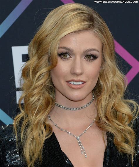 Katherine Mcnamara No Source Posing Hot Babe Celebrity Sexy Beautiful