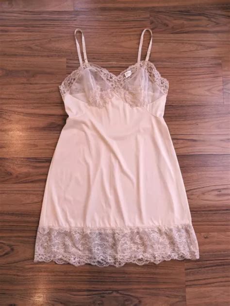 Vintage Hollywood Vassarette 50s Full Slip Nightie Lace Nightgown Rare