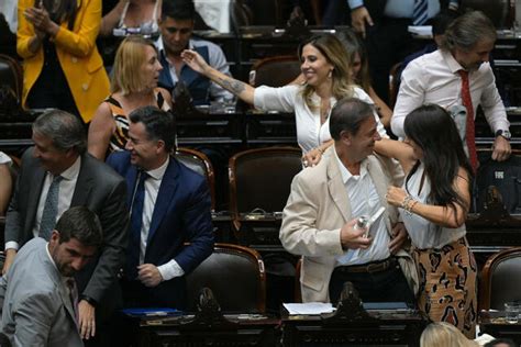 Ley ómnibus Diputados Aprueban Megaproyecto De Javier Milei Y Se