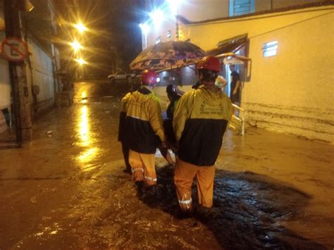 Forte Temporal Atinge Angra Dos Reis Alaga Casas E Causa Quedas De