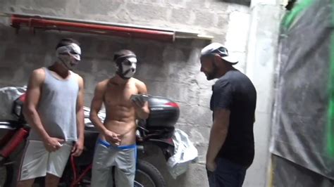 Amateur Straight Dudes Serviced Str8 Hunky Boy ThisVid