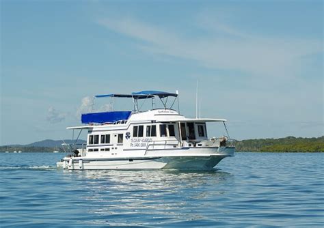 Queensland Houseboat Tin Can Bay Houseboats Fraser Island