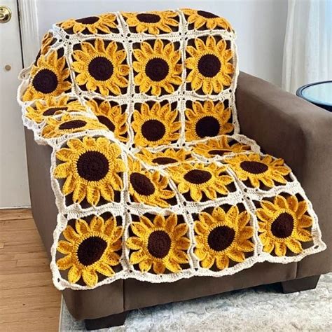 Free Crochet Patterns For Sunflowers Ironapompeyo