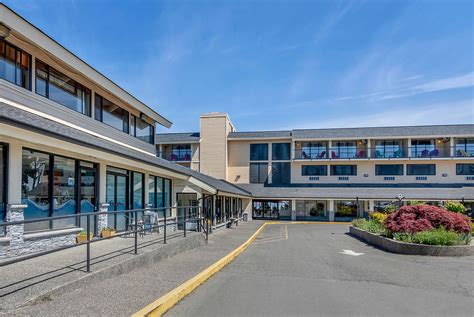 Photo Gallery | Bayside Oceanfront Resort | Parksville, BC Hotel