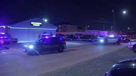 Man And Woman Shot In Driveby Shooting At Sw Houston Strip Club Parking