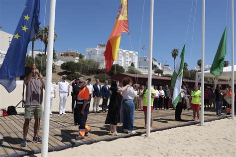 Rota celebra la inauguración de la temporada alta de playas en la Playa