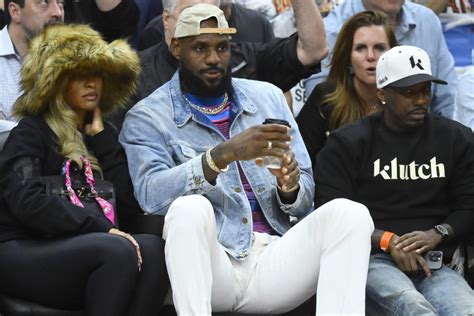 Nba Executives Are Curious About Lebron James Visit To Cleveland