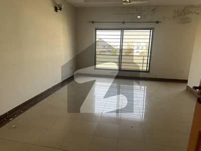 Kanal 2 Bed Drawing Upper Portion Sector E DHA 2 Islamabad For Rent DHA