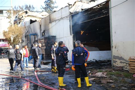 Mersin De Mobilya Fabrikas Nda Yang N Biri Itfaiye Eri Ki I Ld