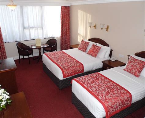 Abbey Hotel in Donegal Town Centre - Great Location in Town