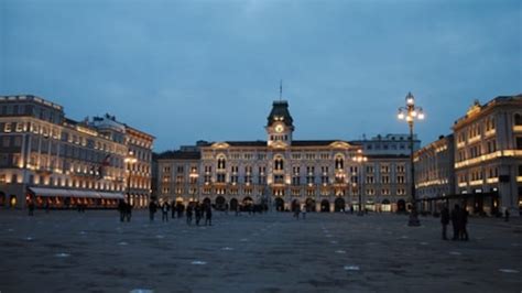 The 14 Italian Piazzas That Every Traveler Should See