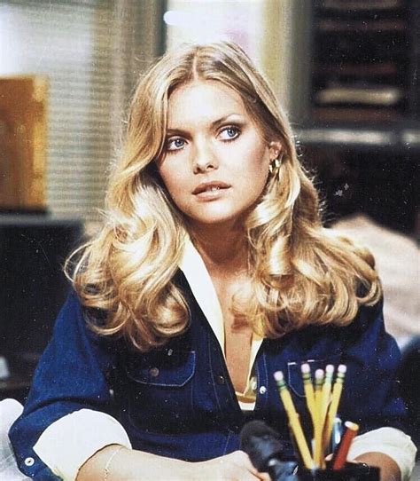 Major Hair Inspiration Courtesy Of A Throwback Michellepfeiffer Rg