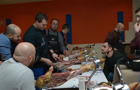 Fotos En Madrid De La Escuela Europea De Cortadores De Jam N En