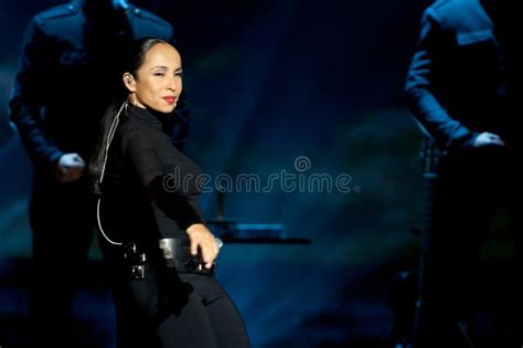 Sade during the concert editorial stock image. Image of entertainment ...