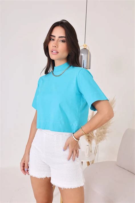 Cropped Gola Alta Azul Dreamstime Valentt Fabrica De Moda