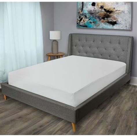 Simply Essential™ Bed Bug Barricade California King Mattress Protector California King Kroger