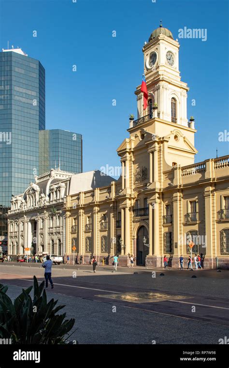 Museo Historico Nacional De Chile Fotografías E Imágenes De Alta