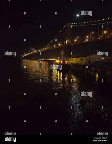 San Francisco Bay bridge in the night Stock Photo - Alamy