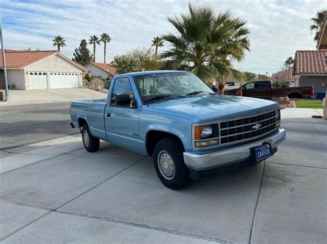 1989 Chevrolet C K Pickup 1500 Cheyenne LOW MILES Classic Chevrolet C