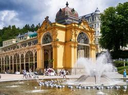 E I Se Budou Seznamovat Naz V Televizi Naked Attraction Je Rande V Opa N M Sledu Ena Cz